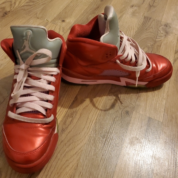 Jordan 5 retro valentines day special 7y 8.5w - Picture 2 of 12